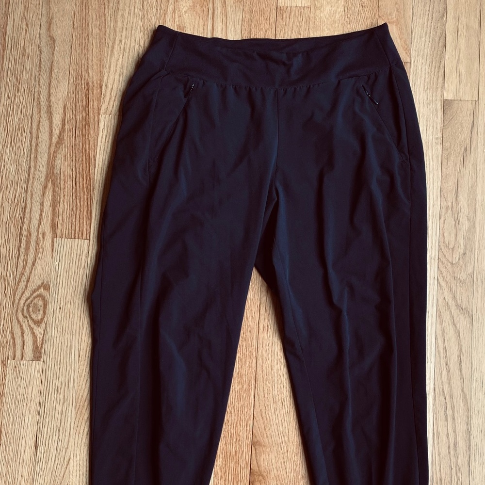 Black Athleta joggers